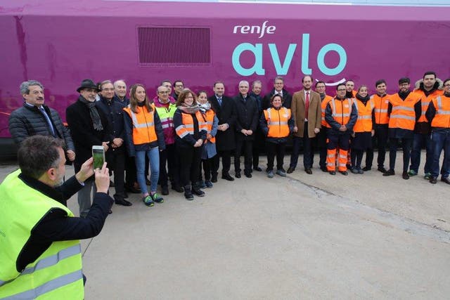 Cheap seats: the launch of Avlo