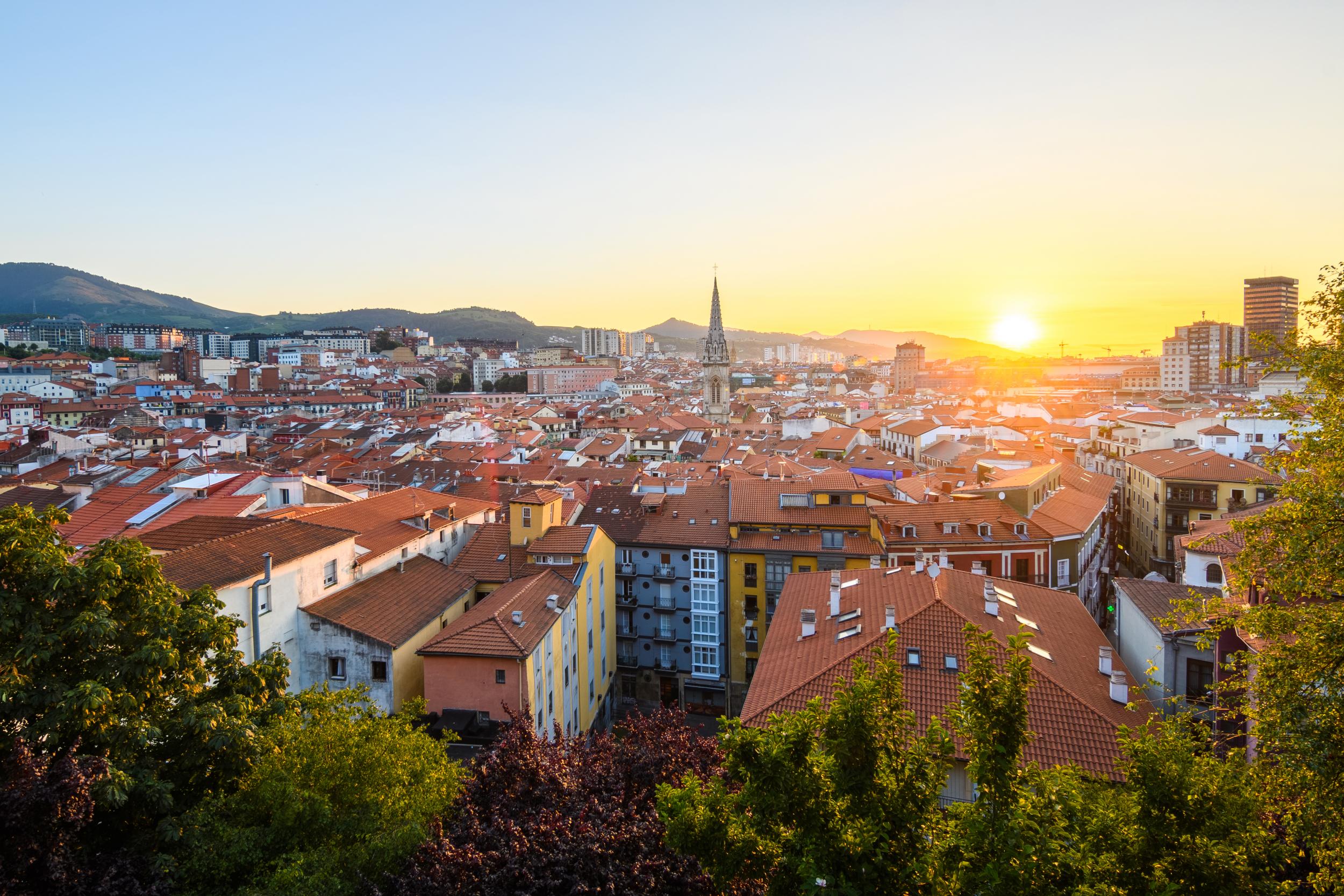 Can airlines increase ticket prices to Bilbao during booking?