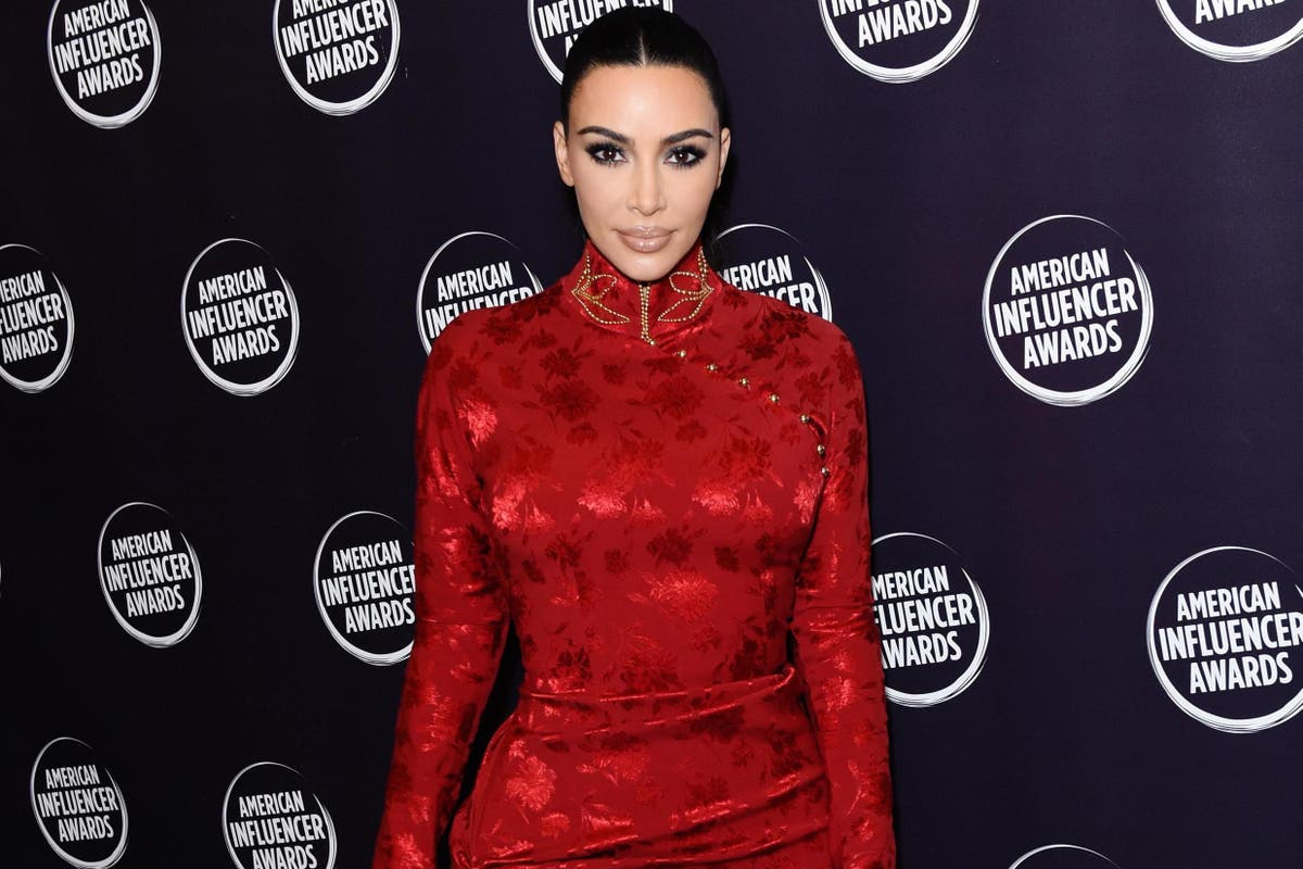 I'm pregnant and tried Kim Kardashian's Skims maternity line - I can't even  show you the back