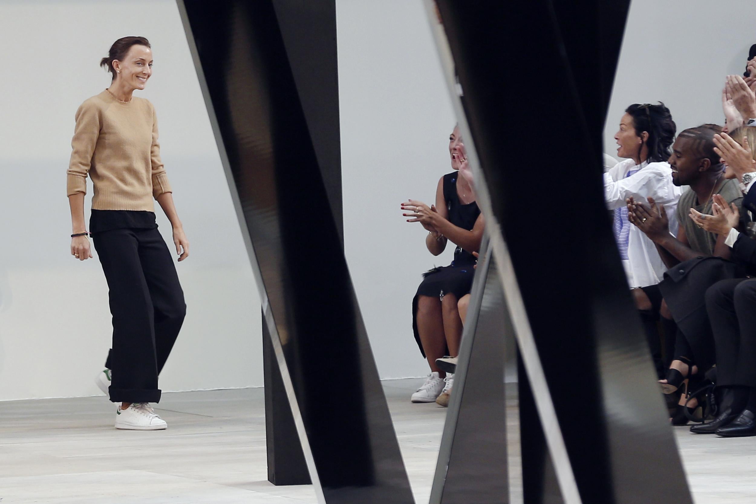 Fourth wave fashion