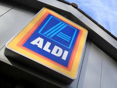 Thousands of Aldi workers to receive above minimum wage pay rise