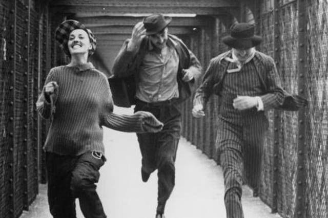 The famous bridge scene from Truffaut’s 1962 classic ‘Jules et Jim’