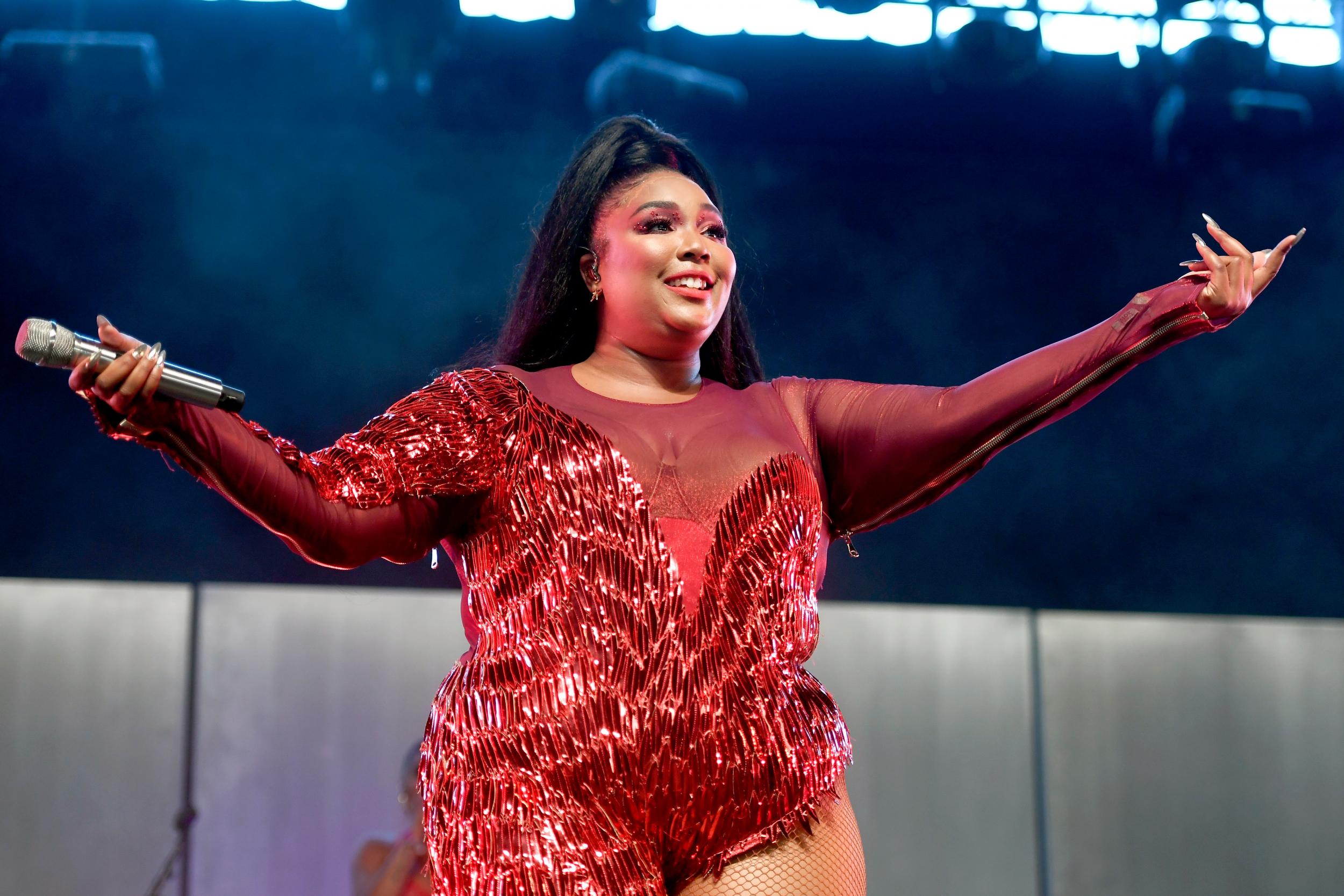 Lizzo hits back at Twitter trolls over &apos;obesity&apos; remark: &apos;Keep my name out ya mouth&apos;