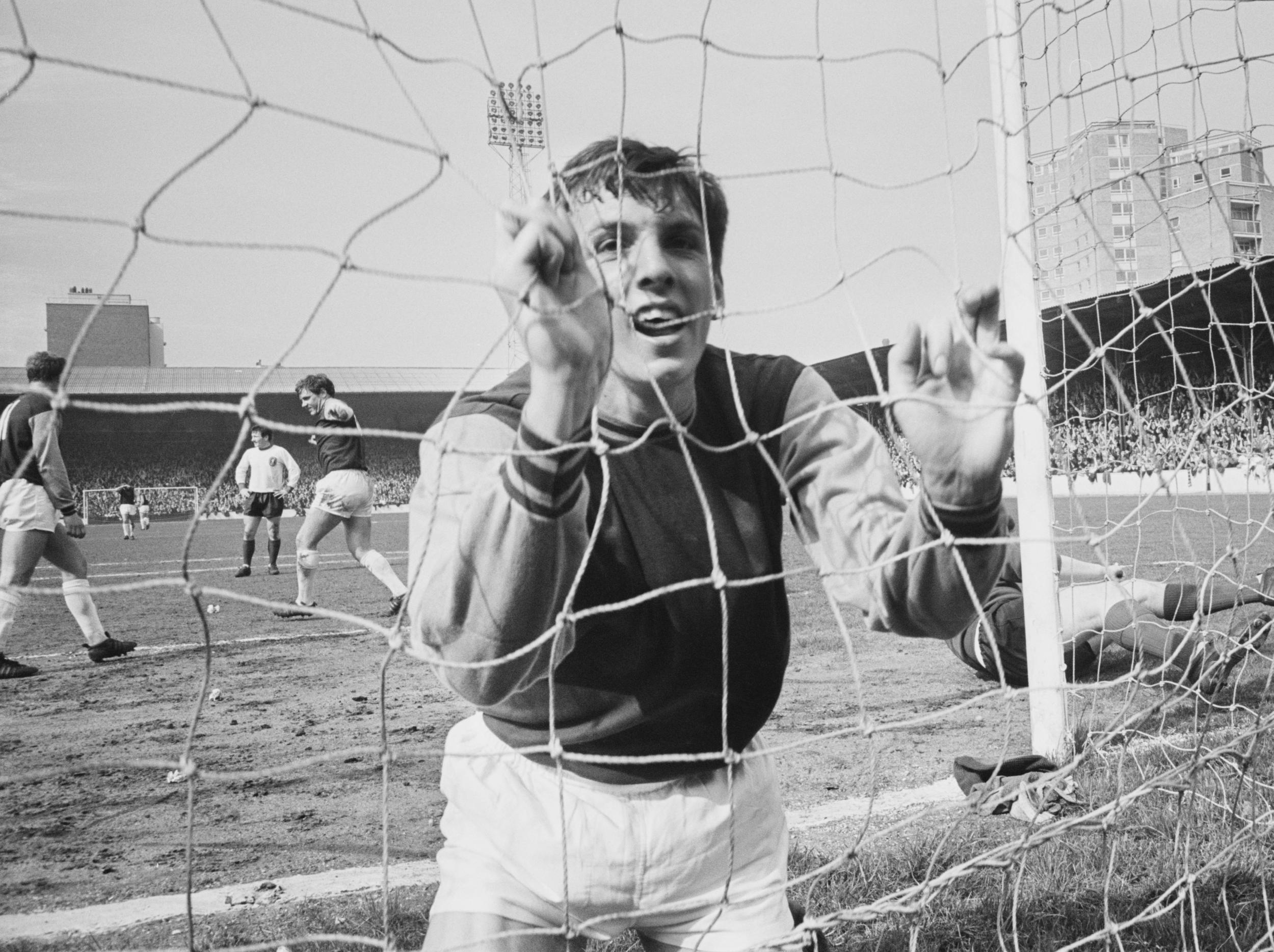 Martin Peters has died aged 76, his family have announced