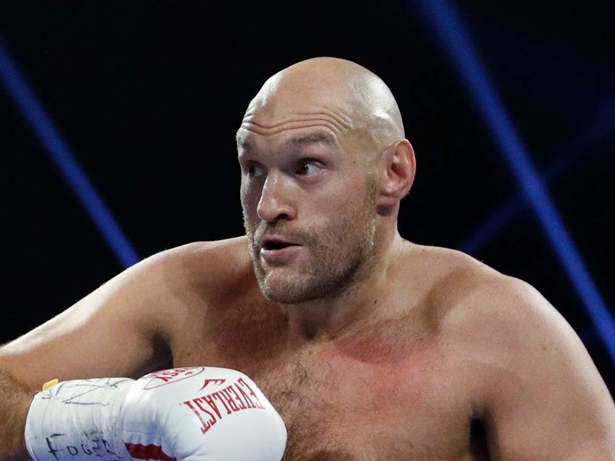 Tyson Fury Vs Deontay Wilder Frank Warren Backs Trainer Switch The Independent The Independent