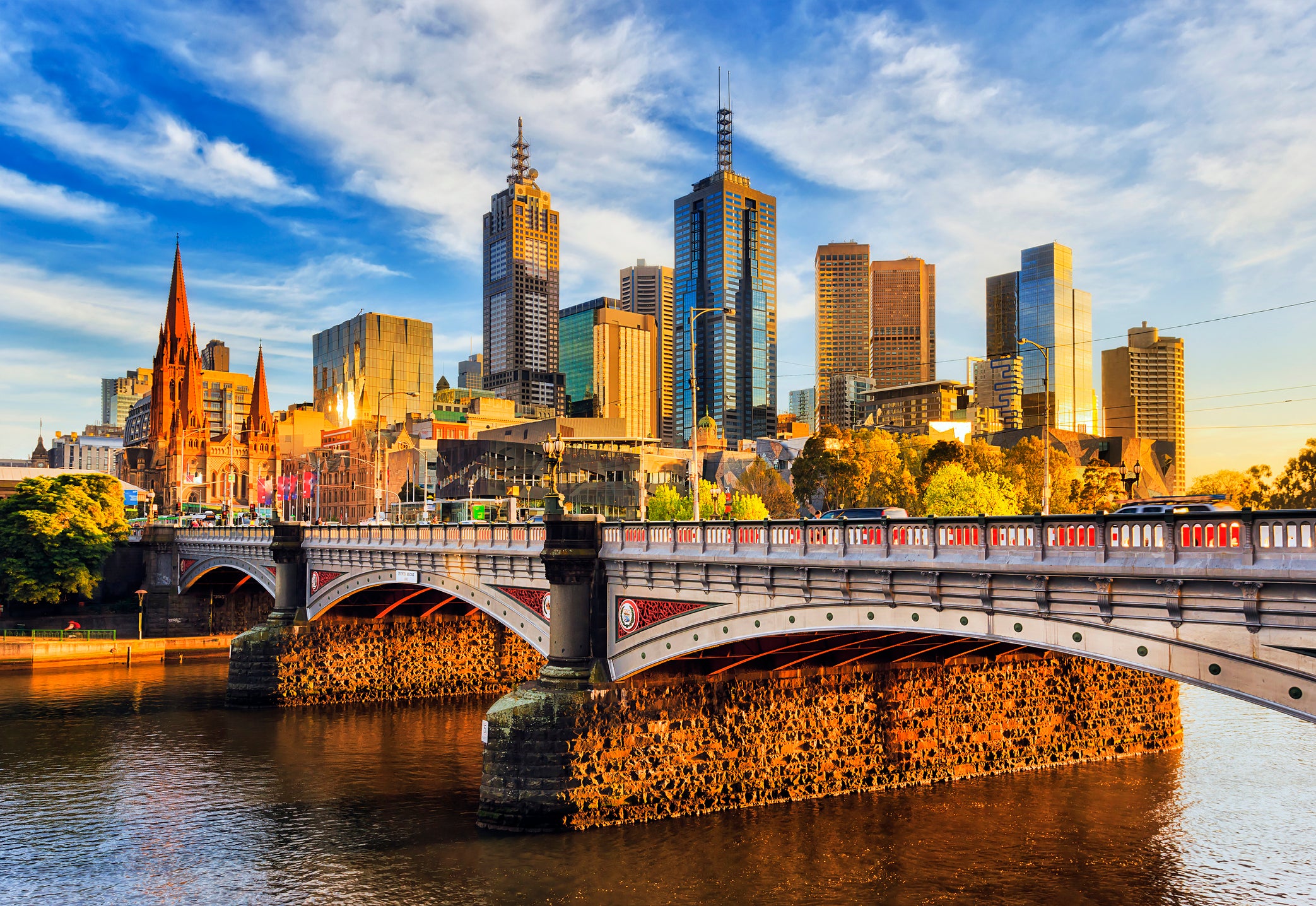 Melbourne from £675 return with Singapore Airlines (Getty/iStock)