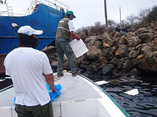 Galapagos Islands: Officials fight to contain spill as barge carrying 600 gallons of oil capsizes
