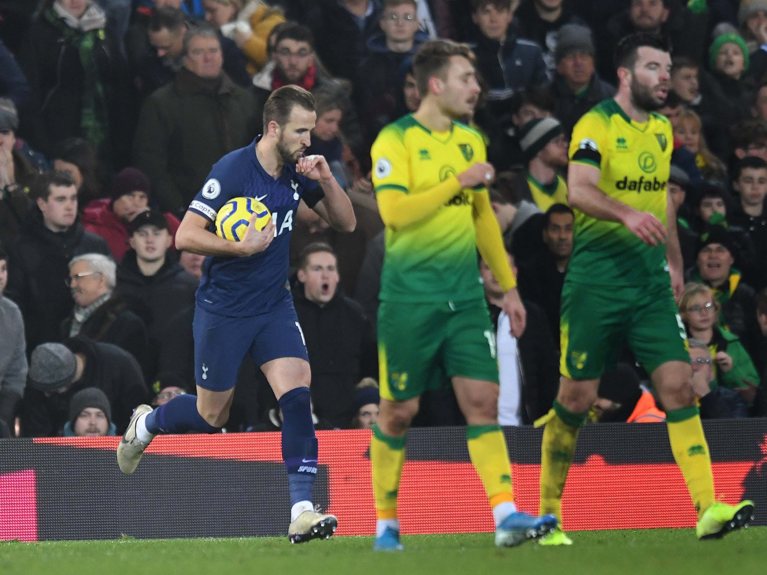 Harry Kane rescues Tottenham as Jose Mourinho's side held to draw by Norwich at Carrow Road