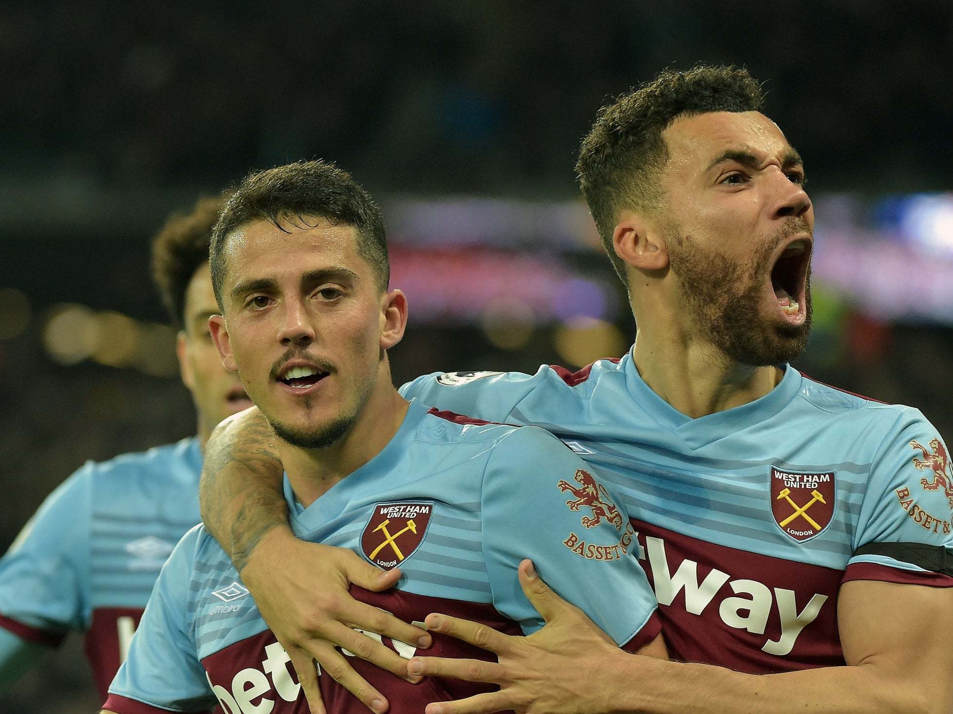 Fornals celebrates his goal for West Ham