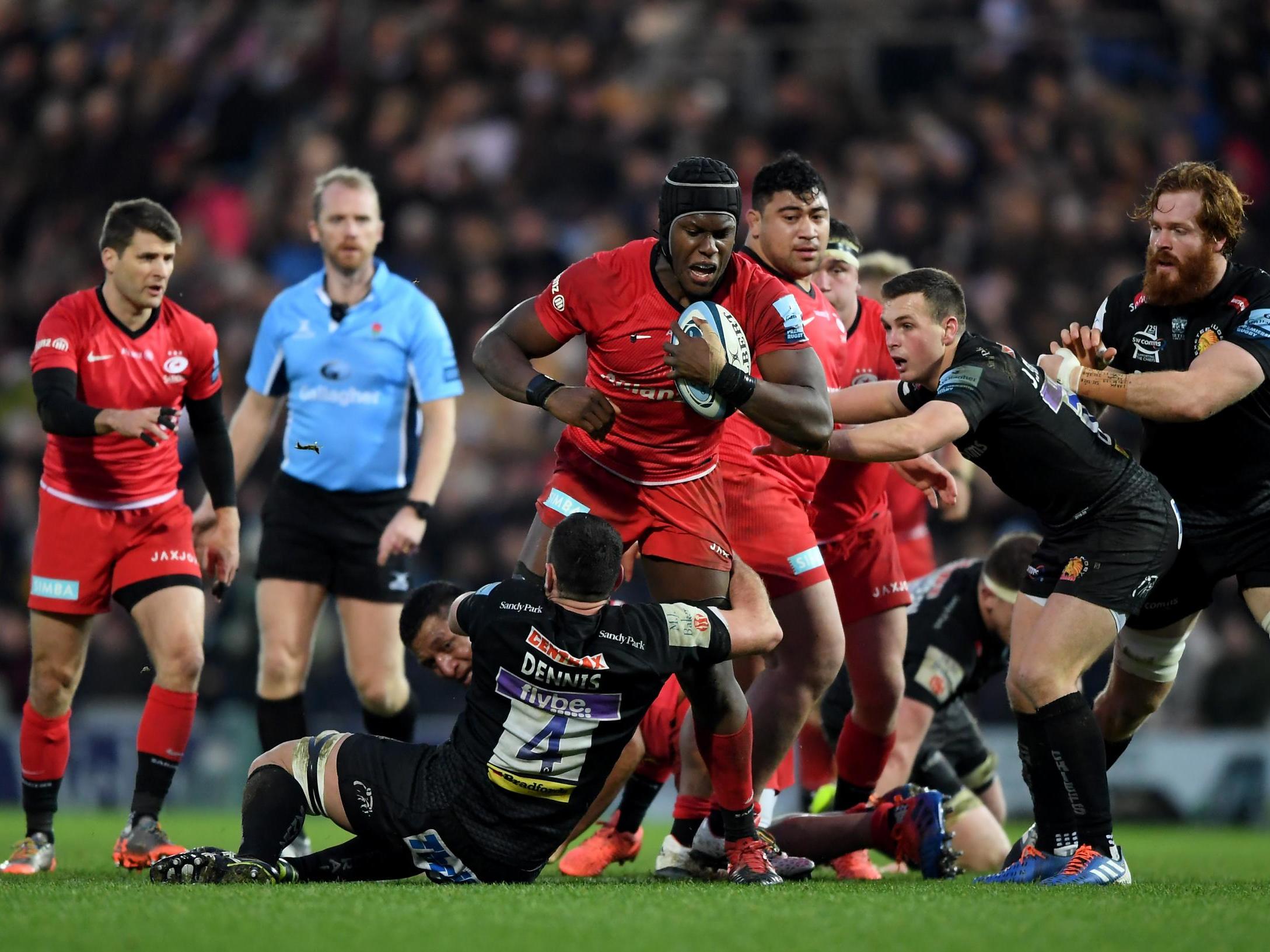 Maro Itoje tries to make a break for Saracens