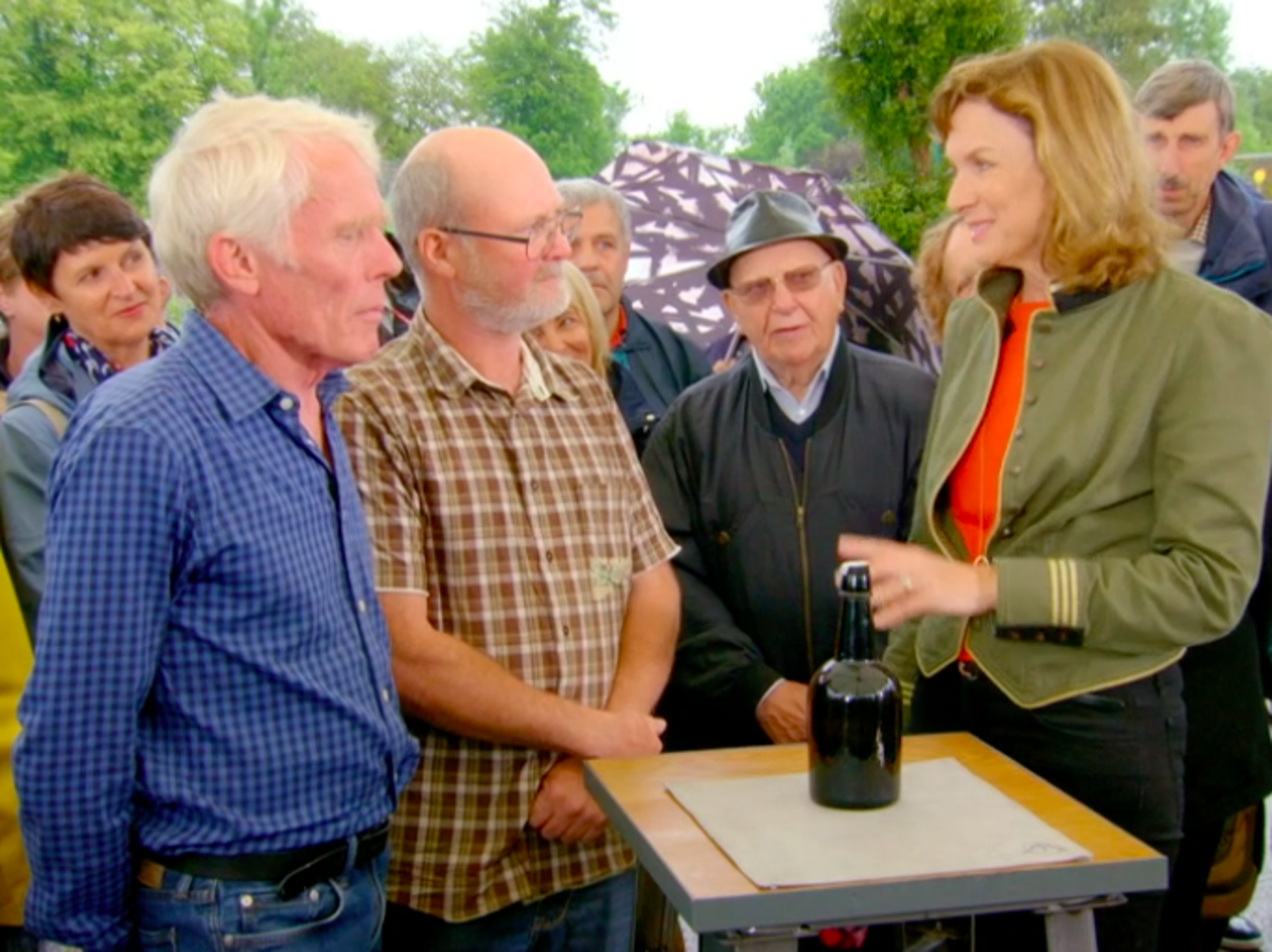 Antiques Roadshow expert drinks 180-year-old urine, rusty nails and a human hair after mistaking liquid for port