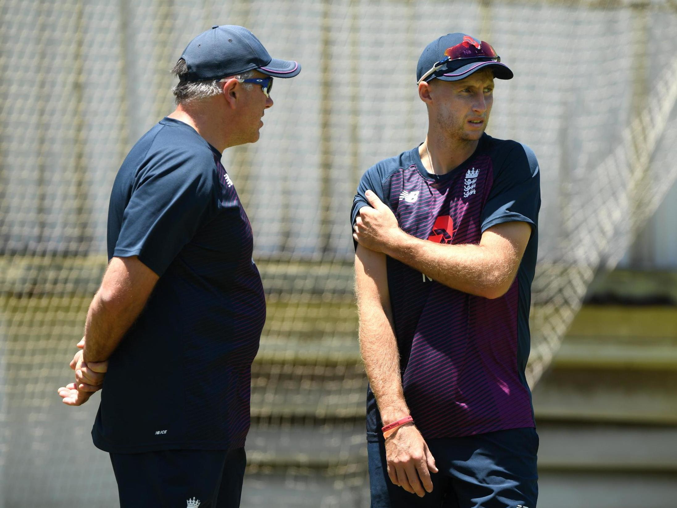 England coach Chris Silverwood chats with Joe Root during nets