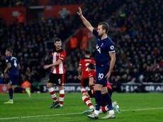 Kane facing prolonged lay-off after Tottenham confirm hamstring tear