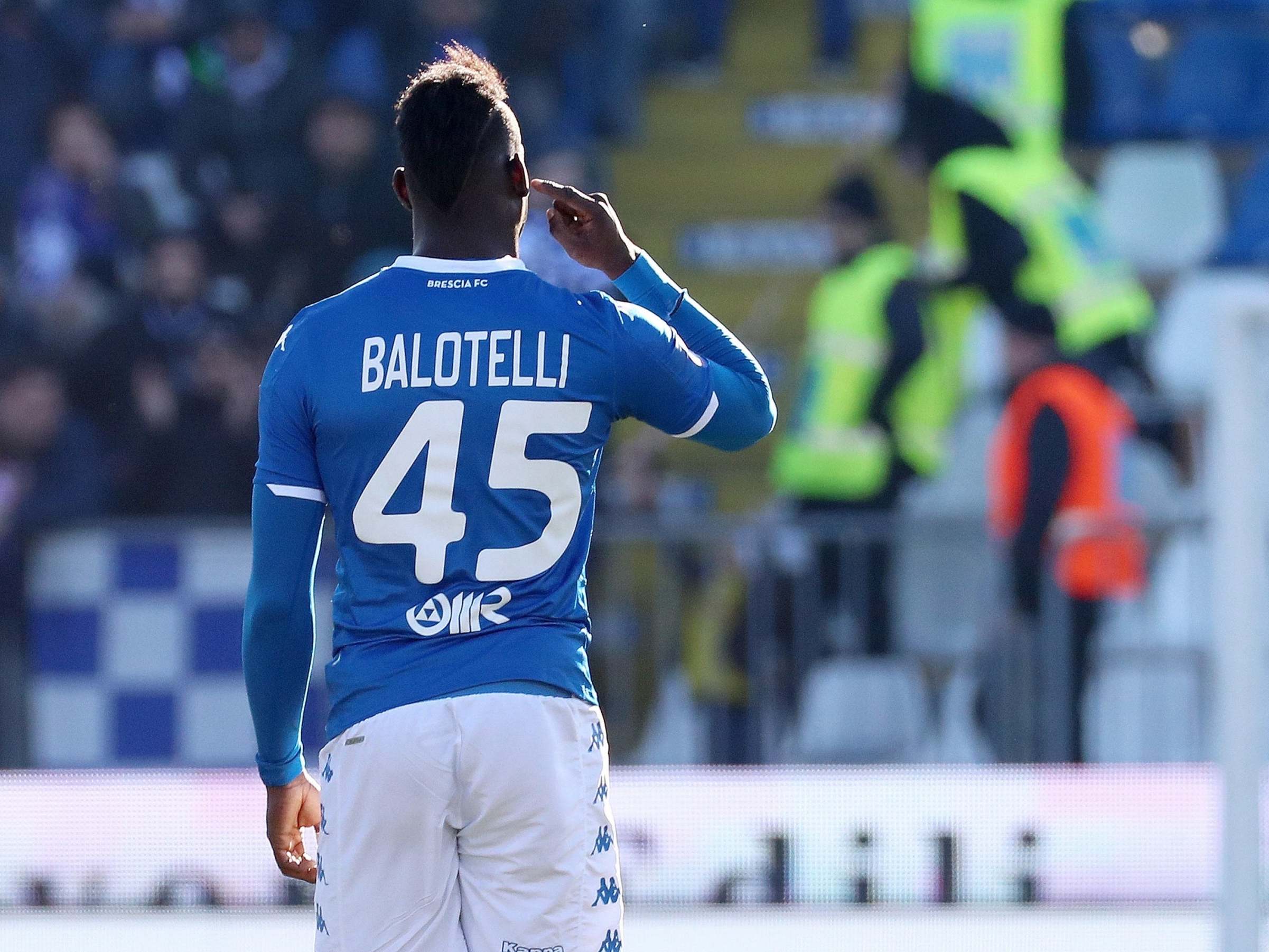 Mario Balotelli racially abused by Lazio supporters as Serie A overshadowed again