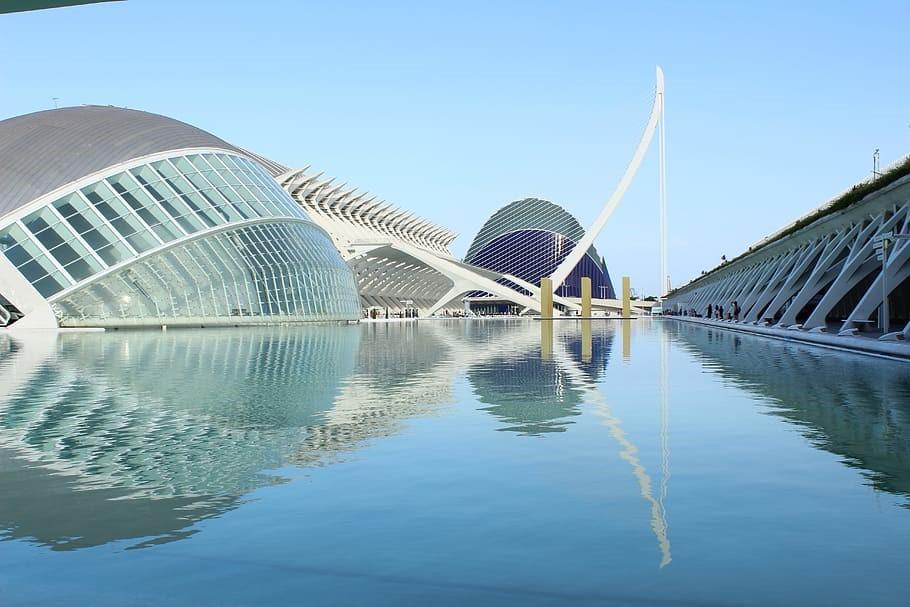 Valencia’s futuristic City of Arts and Sciences