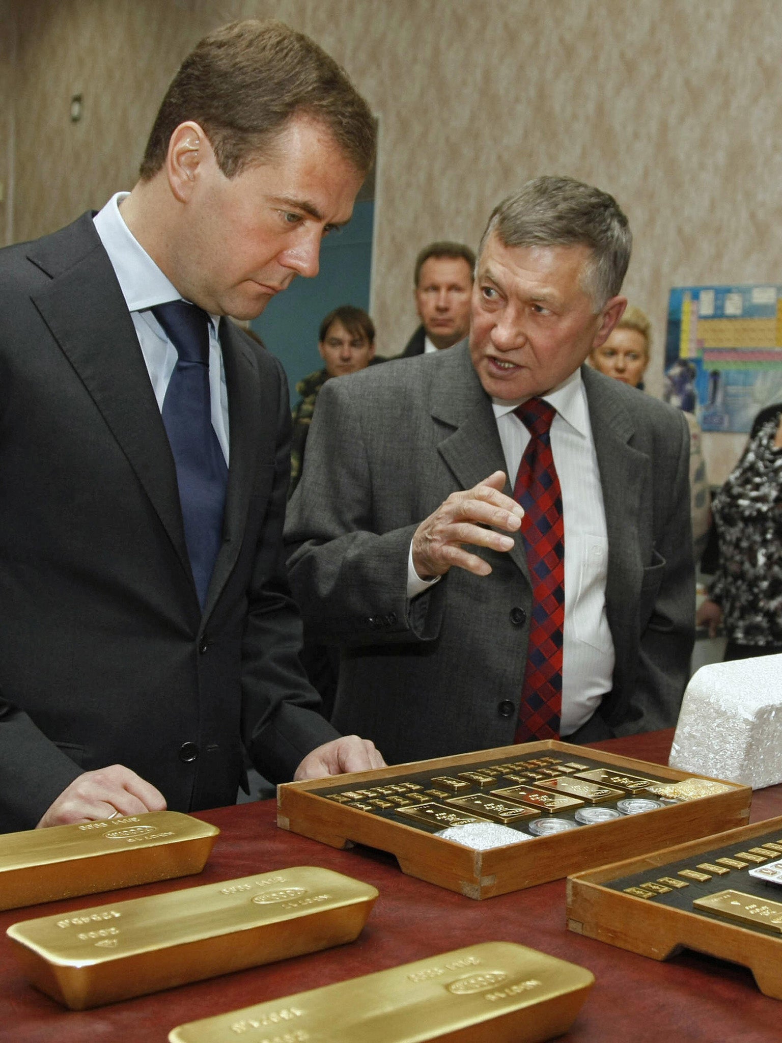 Former president Dmitry Medvedev (left) speaks with Vyacheslav Feoktistov, a director of the Kolymsky gold refining factory, in Magadan in 2008