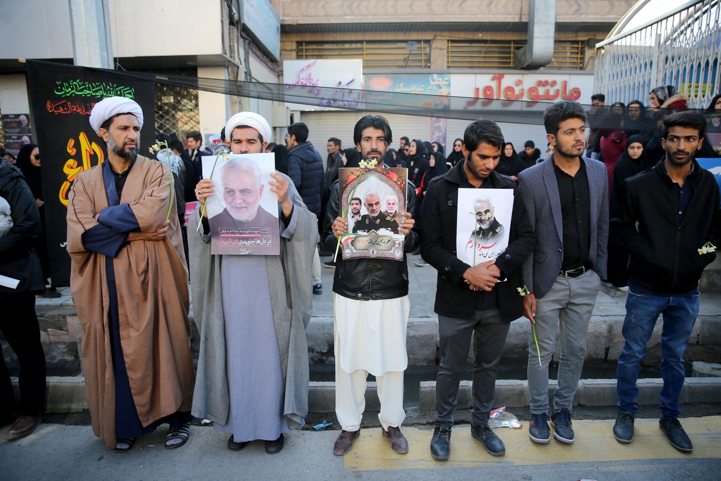 Kerman - Final stage of funeral processions