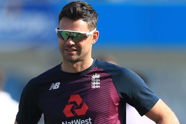 James Anderson will undergo a scan on a side injury ahead of the third Test with South Africa
