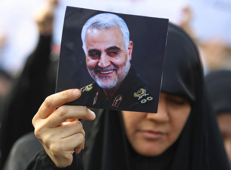 An Iraqi woman attends the funeral of Iranian military commander Qasem Soleimani