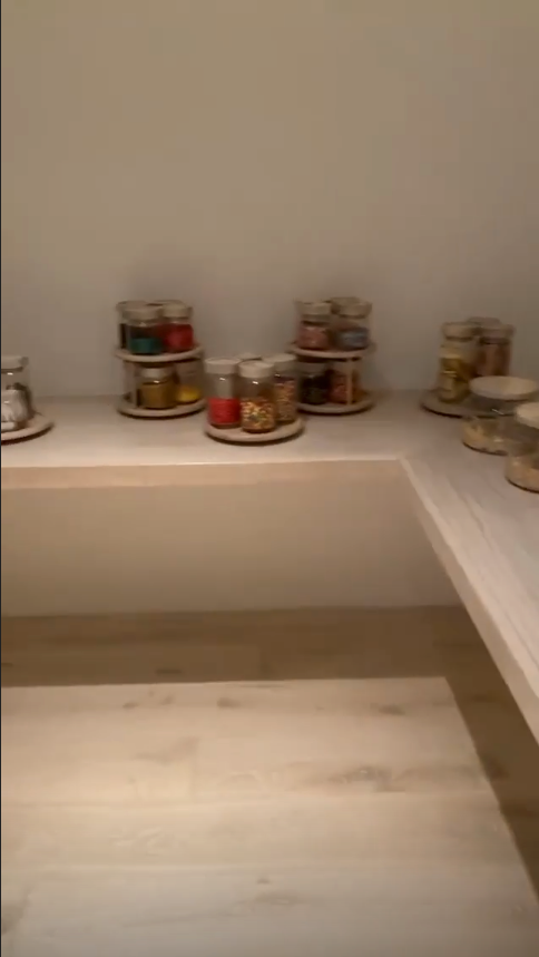 Reality star showed off her walk-in pantry on Instagram (Instagram)