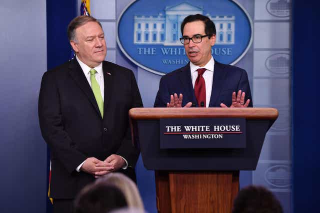 <p> El secretario de Estado, Mike Pompeo, y el secretario del Tesoro, Steve Mnuchin, anuncian sanciones contra ocho altos funcionarios iraníes</p>