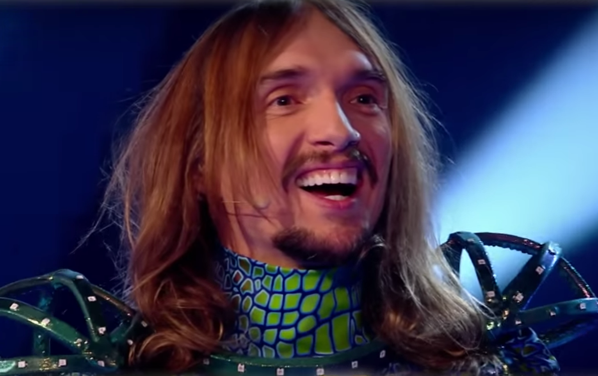 The Masked Singer: Fans stunned after Justin Hawkins unveiled as chameleon