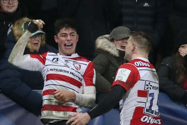 Louis Rees-Zammit has signed a new contract with Gloucester and pledged his international future to Wales