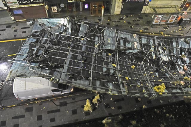 Panic as entire roof blown off building by Storm Brendan in Slough