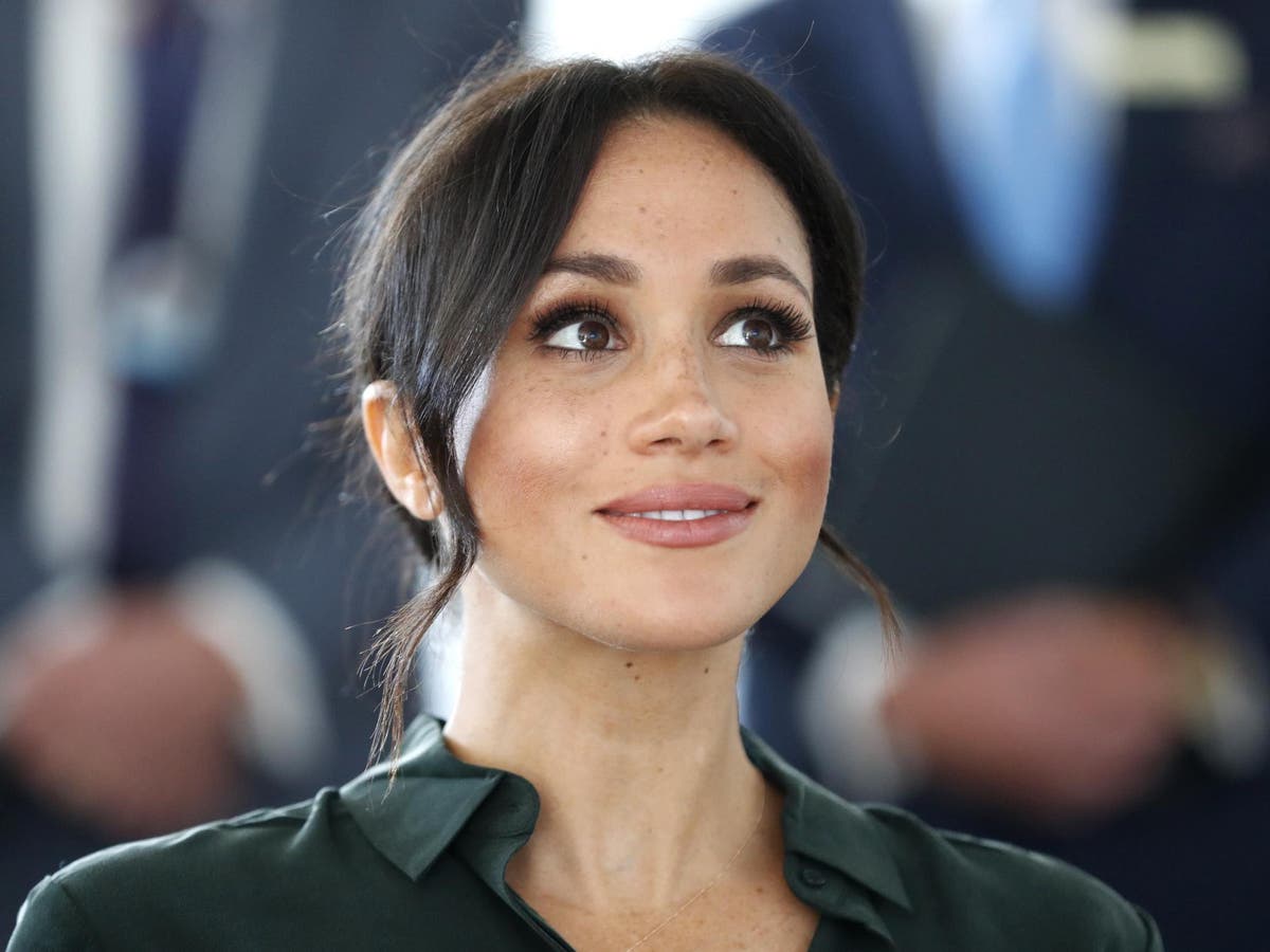 Meghan Markle visits women’s centre in Canada in first public