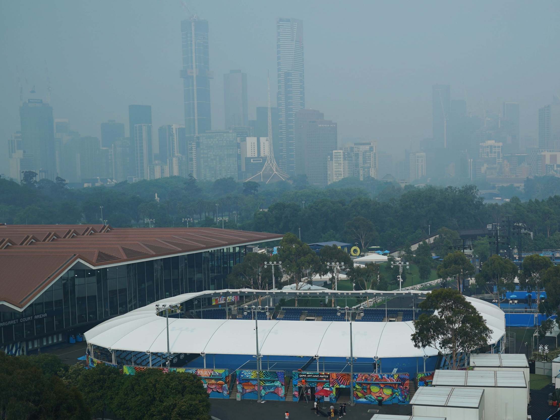 Melbourne has been engulfed in a cloud of smoke due to the bushfires