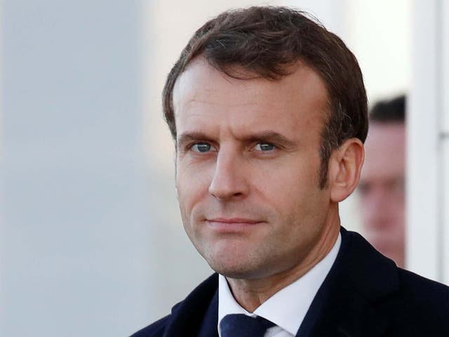 Emmanuel Macron has told farmers he will halt reintroduction efforts set up in the 1990s to save brown bears from extinction