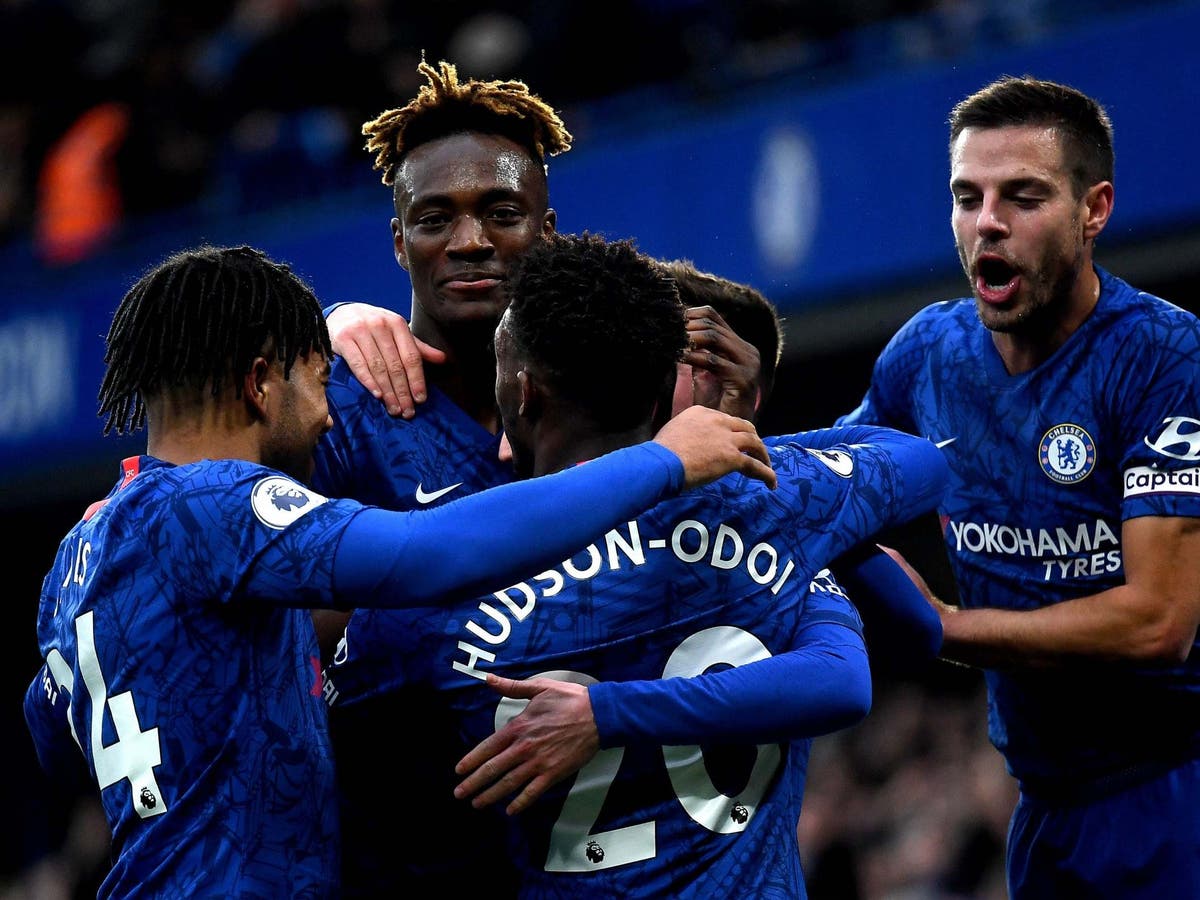 Newcastle Vs Chelsea Official Line Ups And Team News The Independent The Independent It has four changes from the loss to southampton. newcastle vs chelsea official line ups