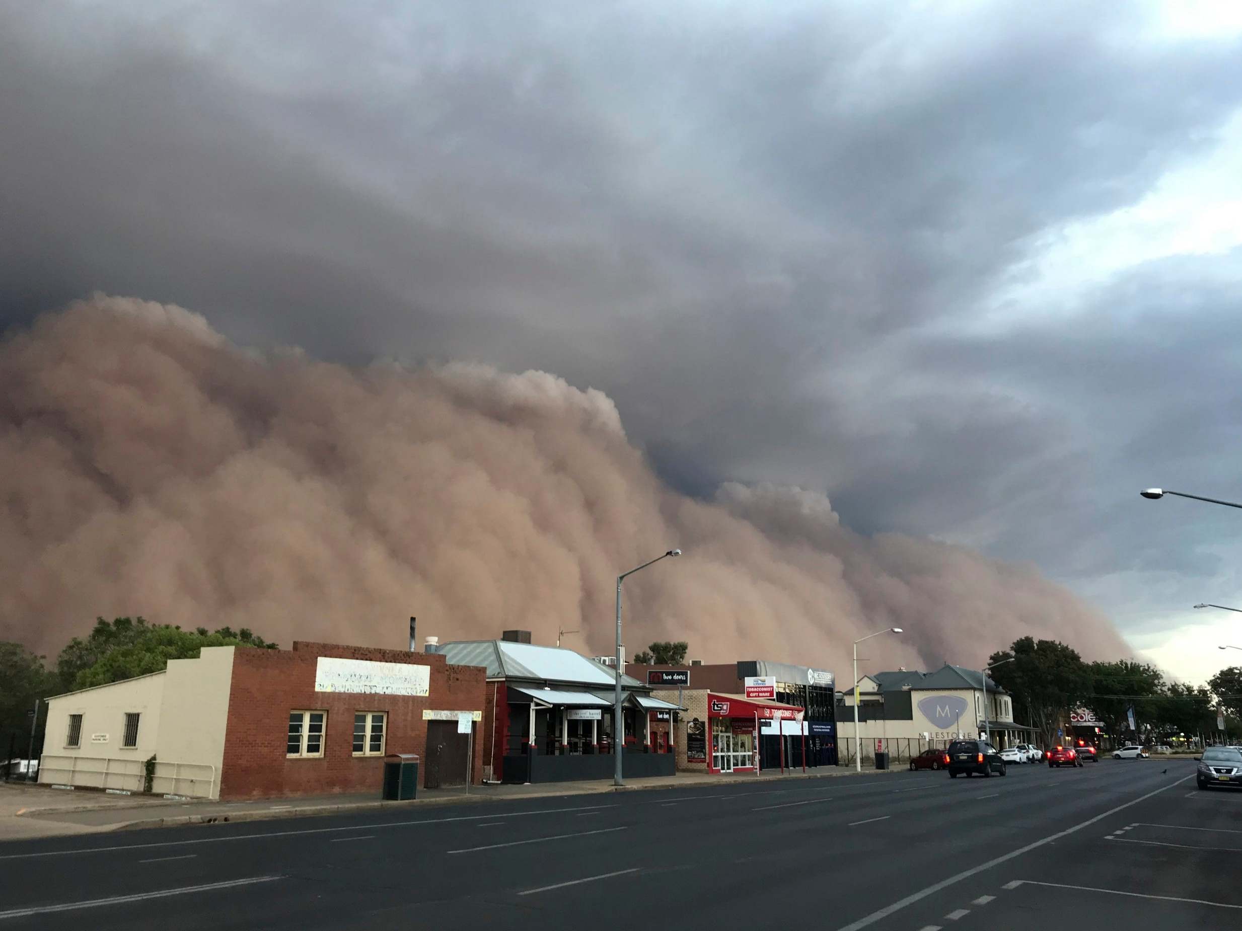 Australia Weather: Huge Dust Storms Descend On New South Wales As ...