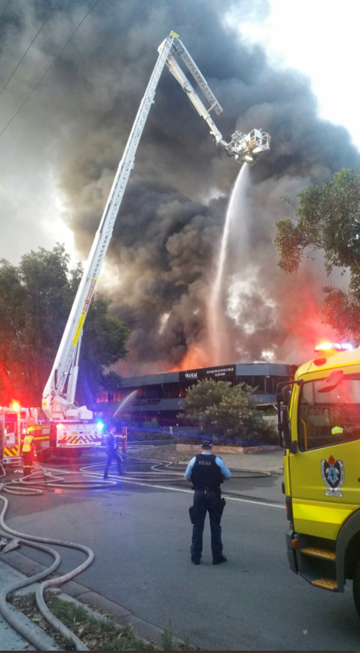 Sydney airport fire: Large blaze breaks out near Qantas terminal