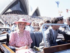 Photographer recalls Diana crying during Australian royal tour