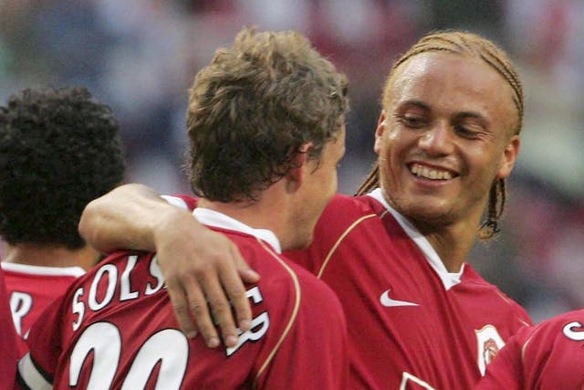 Wes Brown with Ole Gunnar Solskjaer during their playing days
