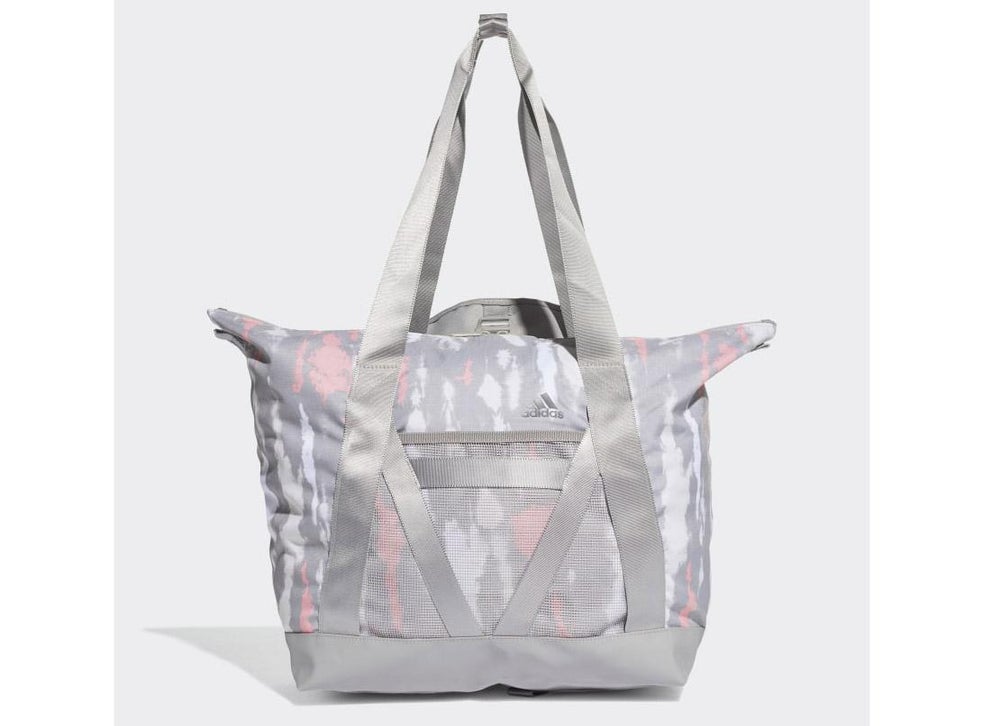 Best Gym Bags For Women 2020 Duffles Totes And Backpacks To Carry Your Kit The Independent