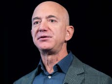 Jeff Bezos deposes Trump in Pentagon deal lawsuit 