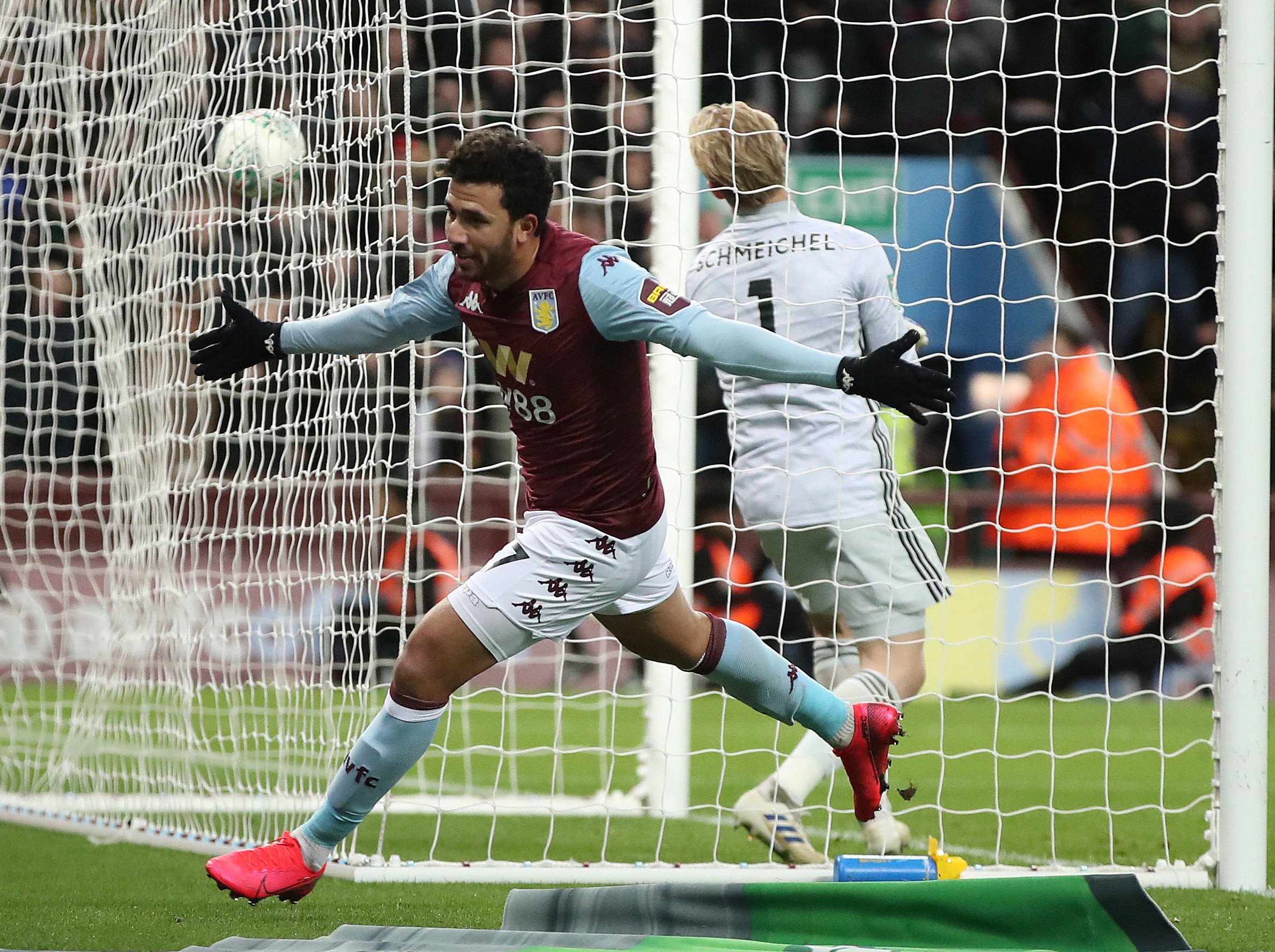 Trezeguet celebrates his goal at the death