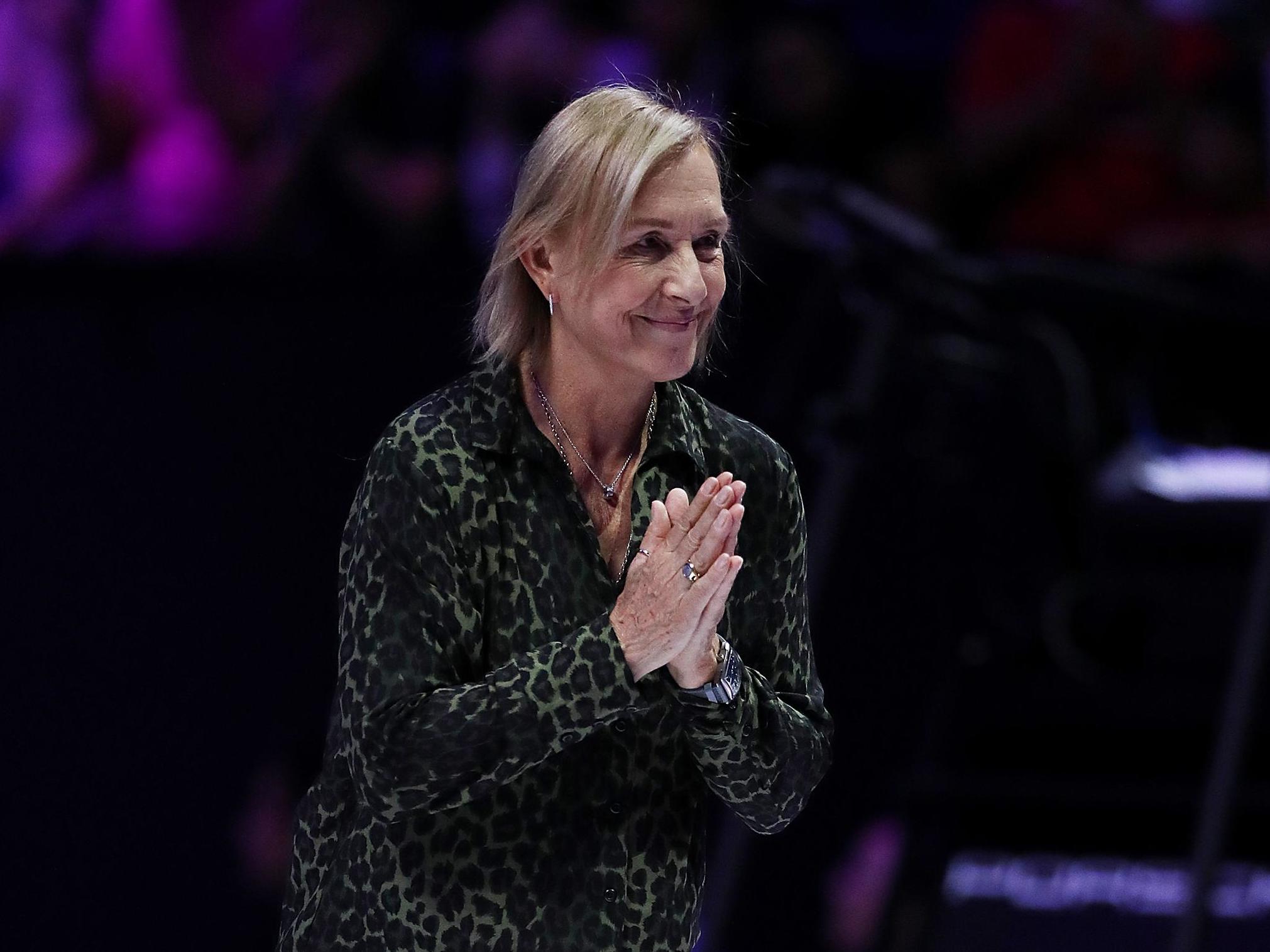 Martina Navratilova has apologised for breaking Australian Open protocol over her Margaret Court protest