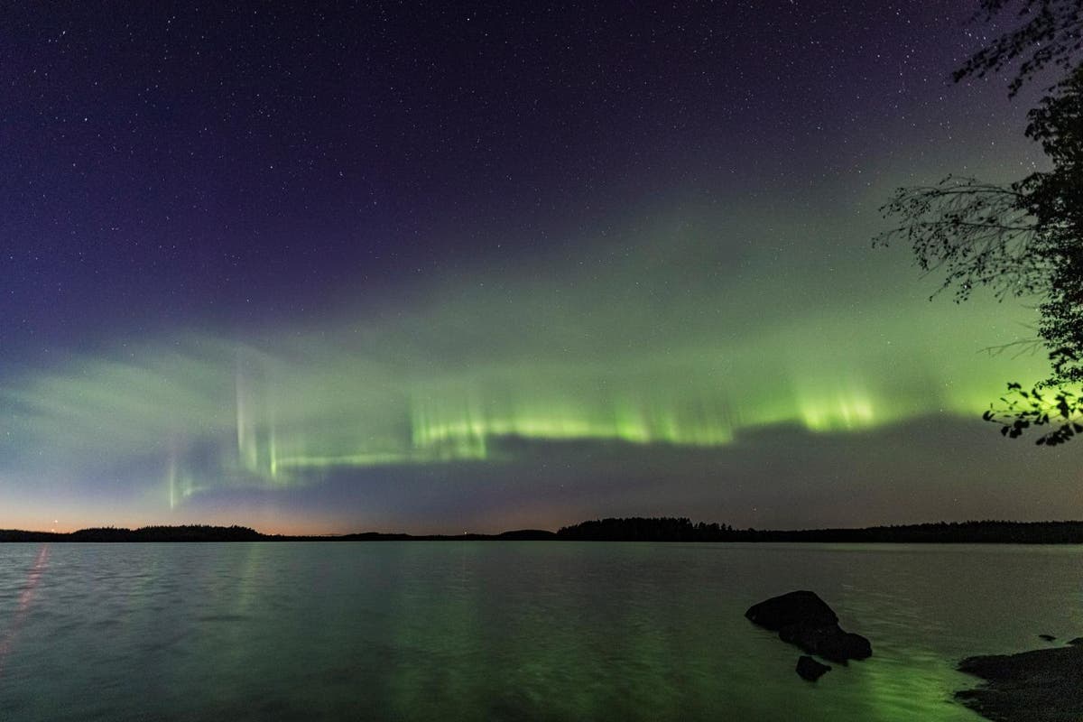 New kind of northern lights called �dunes� discovered by amat pic