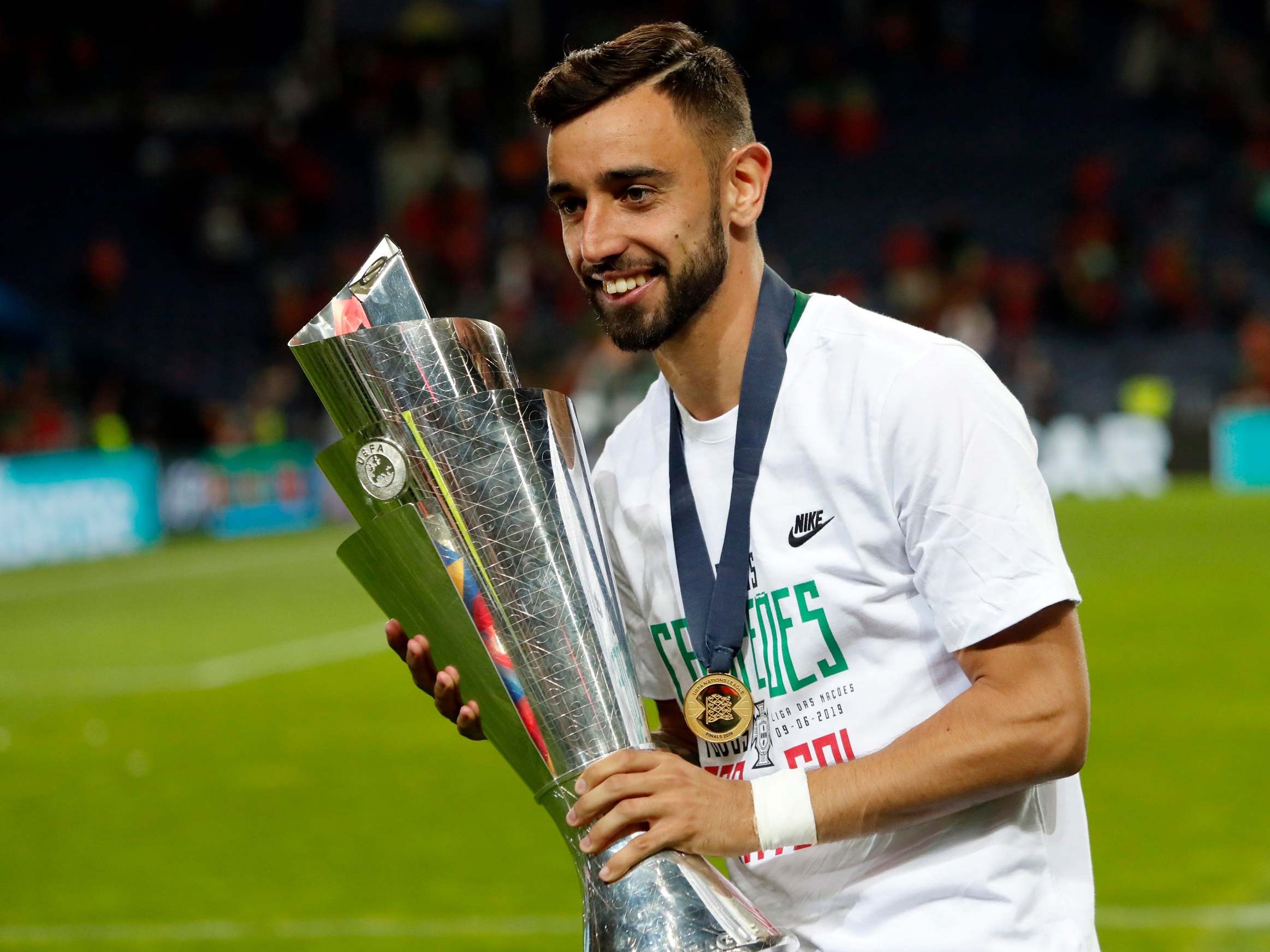 Manchester United desperately need Bruno Fernandes &ndash; but can one man be enough to transform a club?