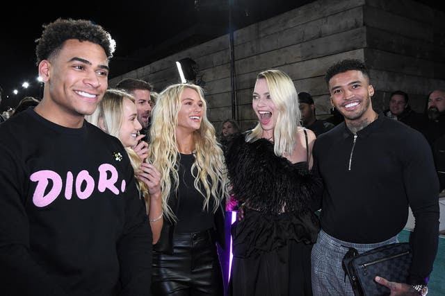 Margot Robbie with former Love Island contestants Jordan Hames, Lucie Donlan and Michael Griffiths
