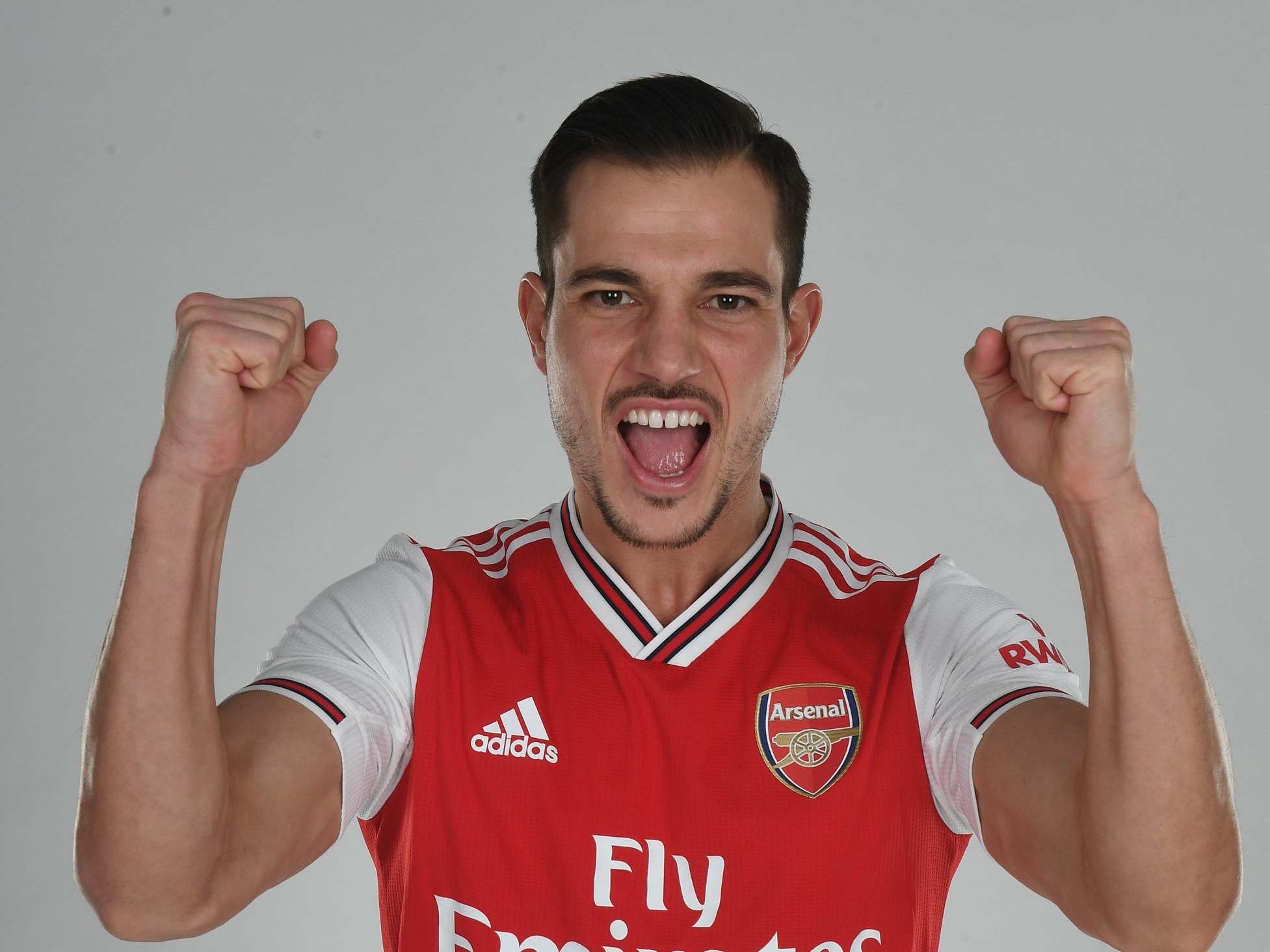 Arsenal unveil new signing Cedric Soares