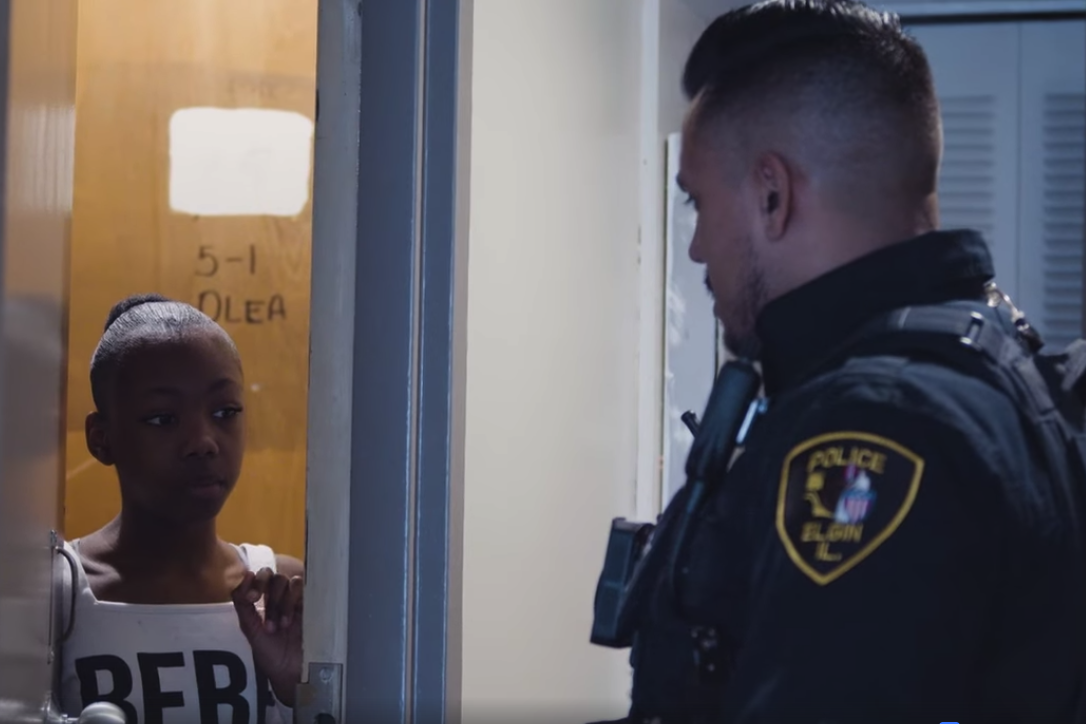 Video about police helping teen girl living on her own goes viral