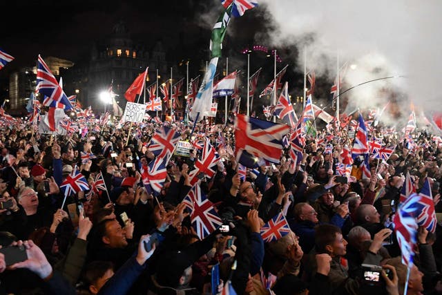 Brexit supporters celebrate as the clock reaches 11pm in Parliament Square, London, 31 January, 2020.