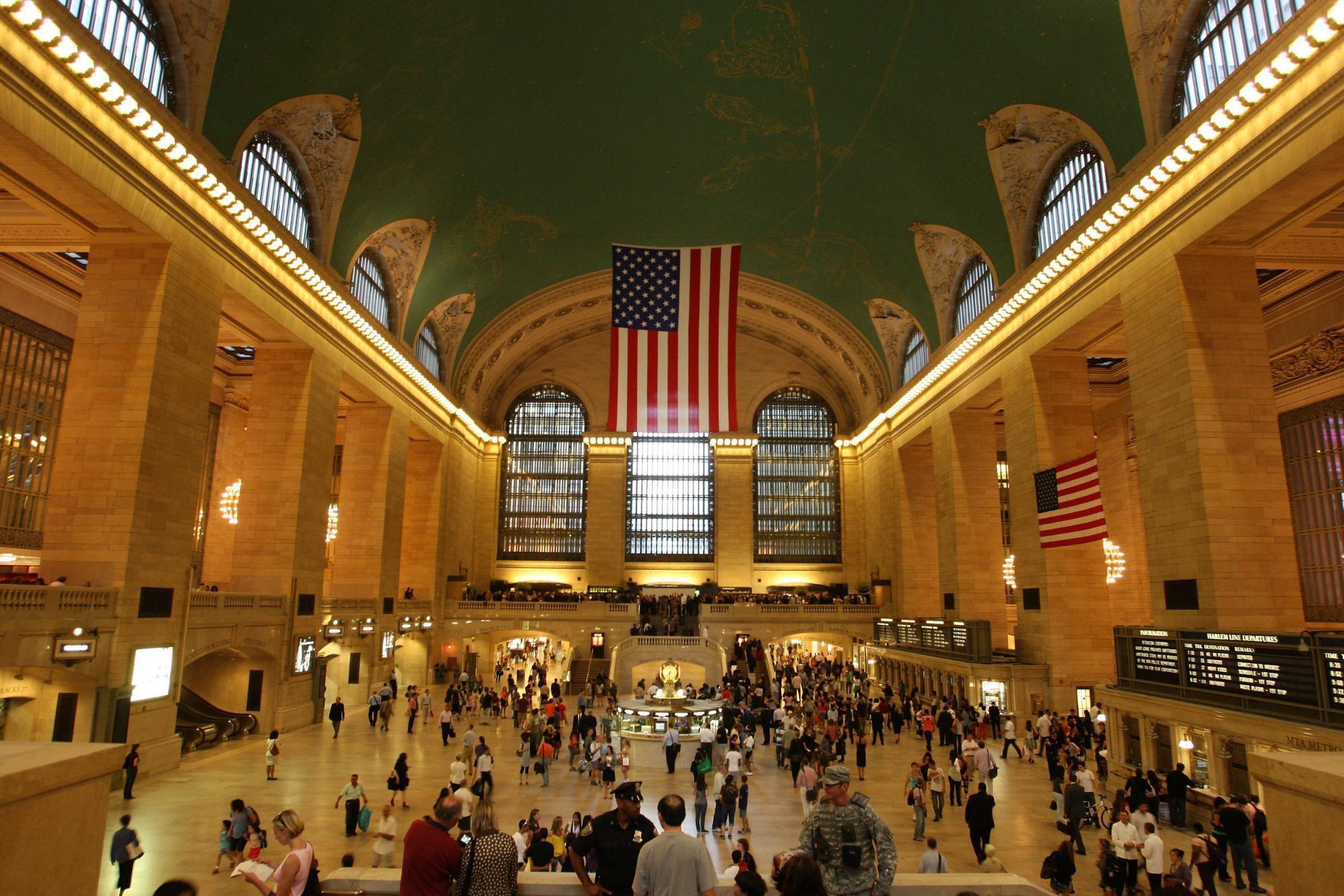Grand Central Terminal is offering a Valentine's Day dinner for two (Getty)