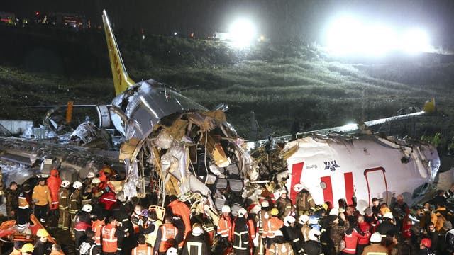 Three Dead And Dozens Injured As Plane Splits In Three During Rough Landing At Istanbul Airport The Independent The Independent Three Dead And Dozens Injured As Plane Splits In Three During Rough Landing At Istanbul Airport The Independent The Independent