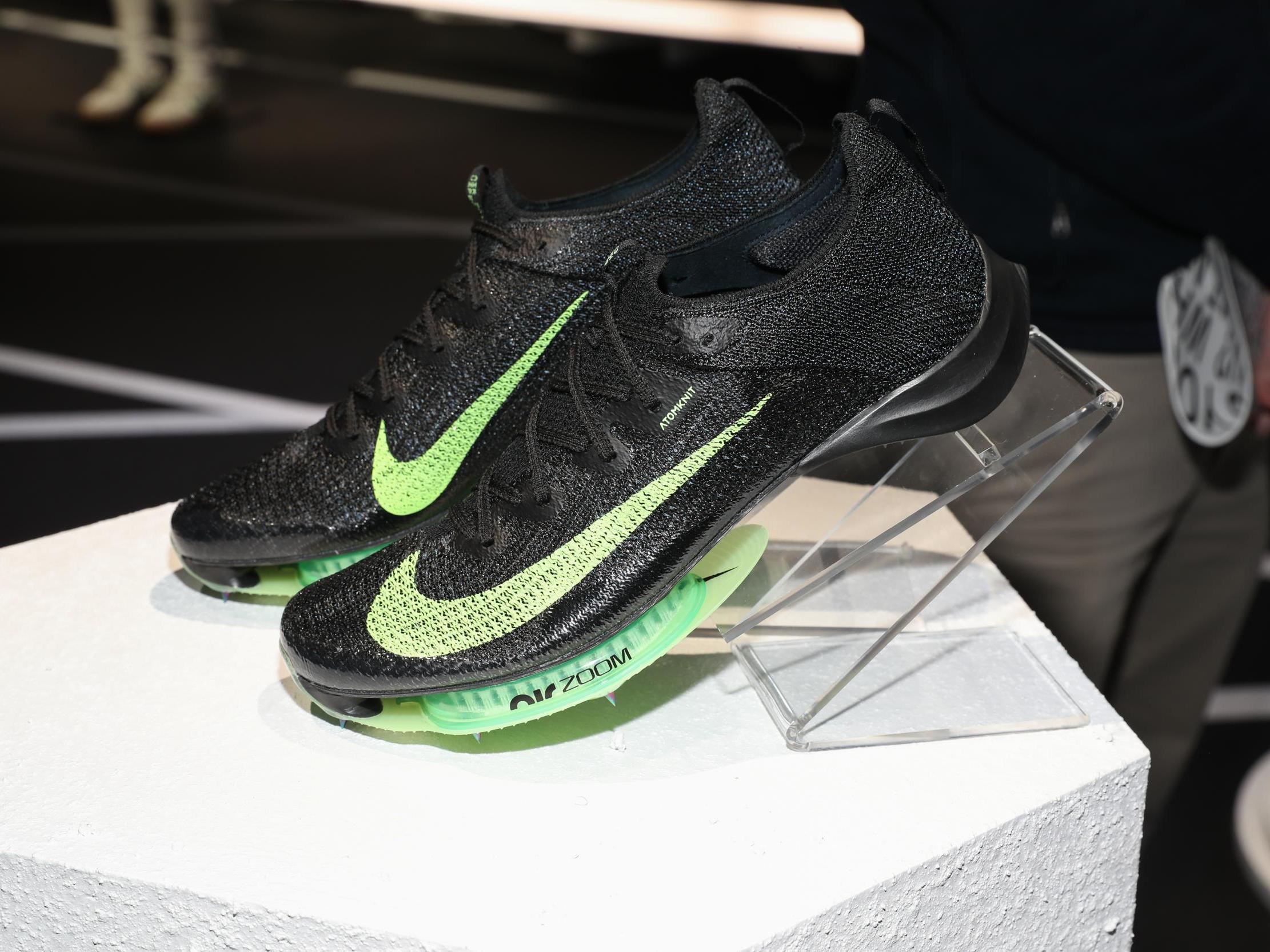 nike air zoom viperfly release date