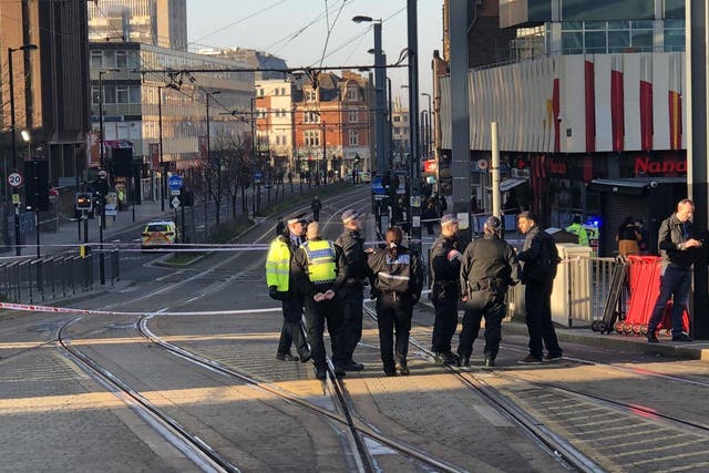 Police have closed roads around East Croydon station as they investigate a "suspicious vehicle"